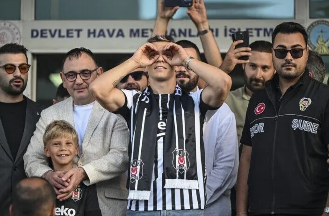Beşiktaş, Leandro Trossard'ın Lisansını Çıkardı!