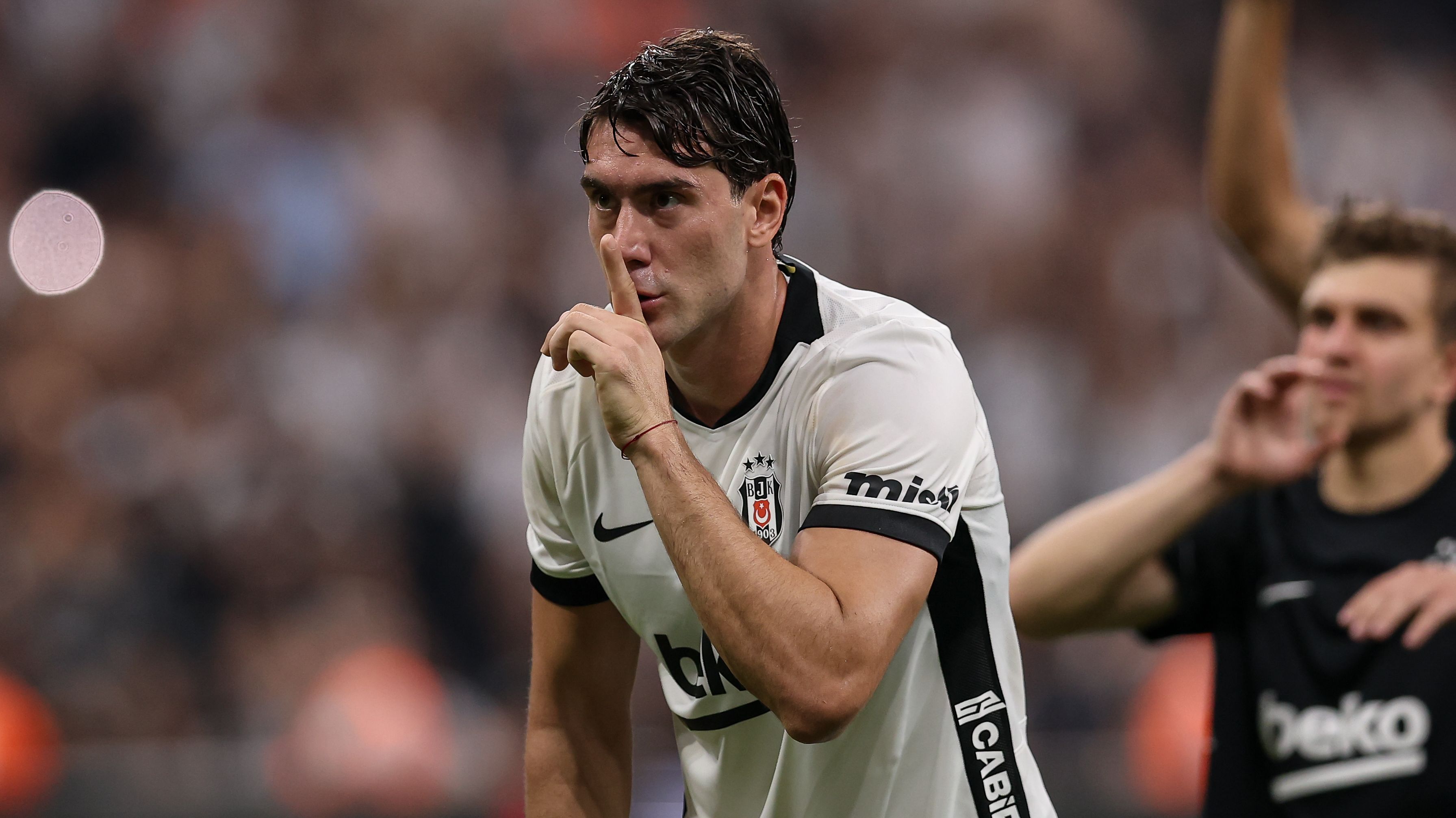 Beşiktaş'tan Hakem Skandalına Sert Tepki: 'Tarihimize Utançla Geçecek'