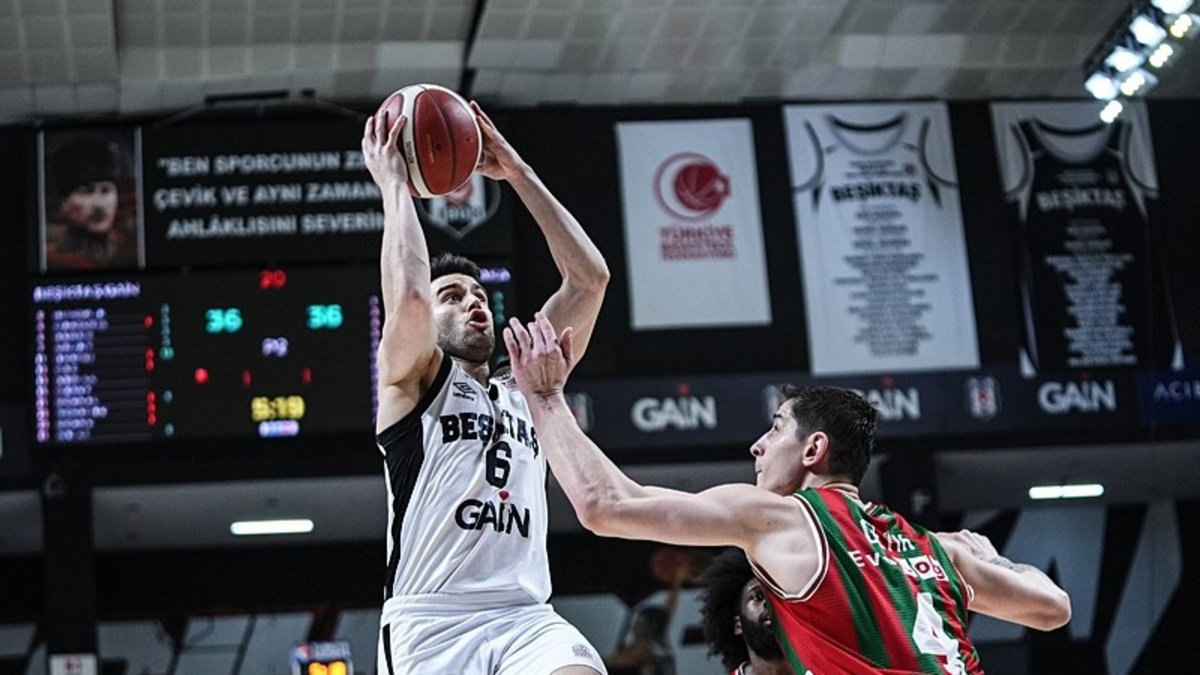 Beşiktaş GAİN, Karşıyaka'yı 92-86 ile geçerek 21. galibiyetini aldı