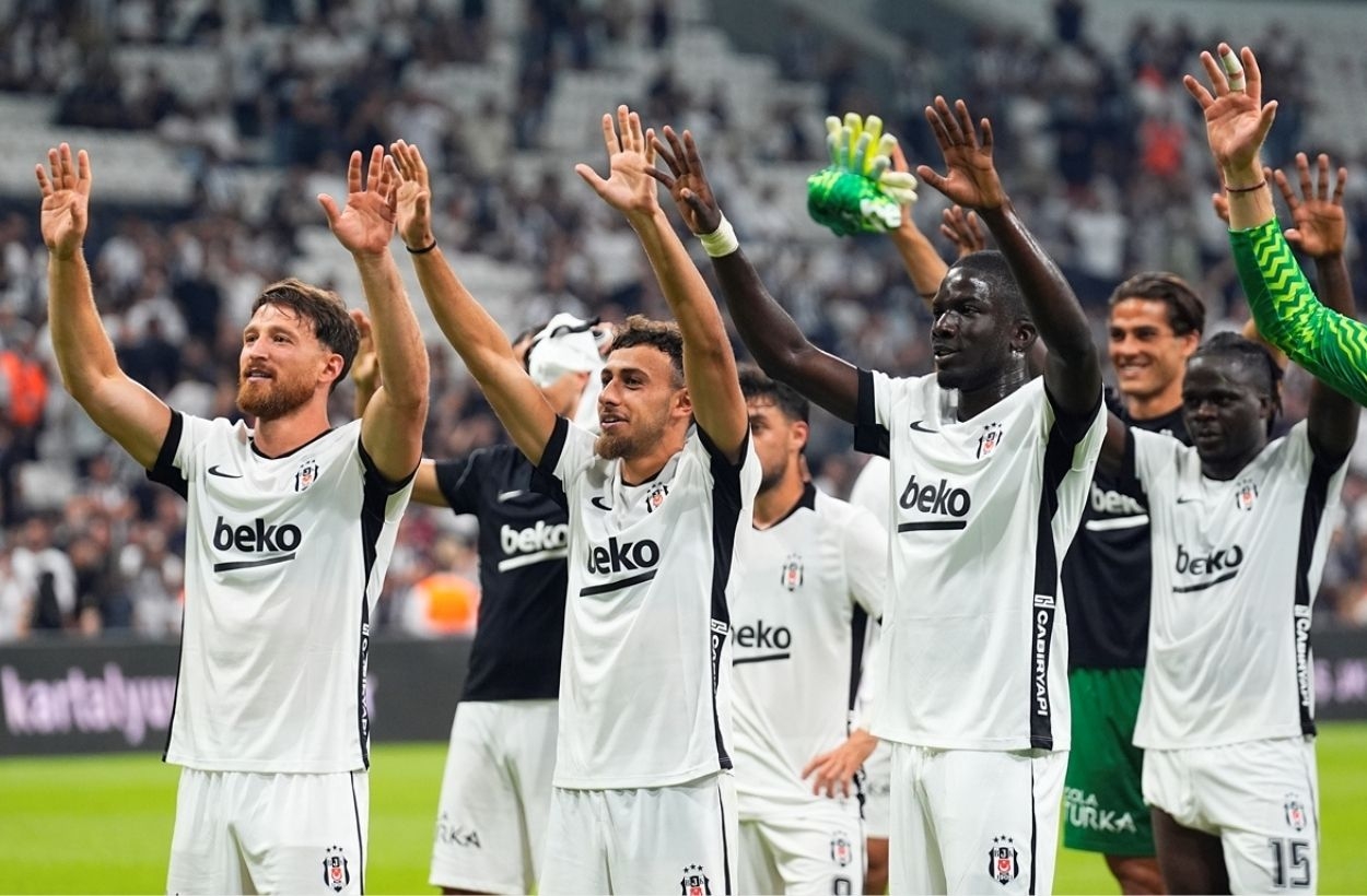 Beşiktaş, Midtjylland ile Rövanş Maçına Çıkıyor: Hedef 3. Tura Yükselmek