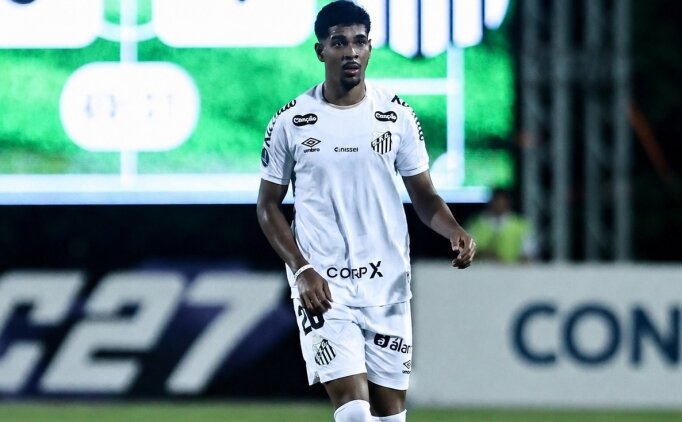 Beşiktaş, 19 yaşındaki Joao Ananias için 7 milyon euroyu gözden çıkardı