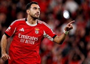 Beşiktaş'ın 20 milyon euroluk teklifi Benfica tarafından reddedildi