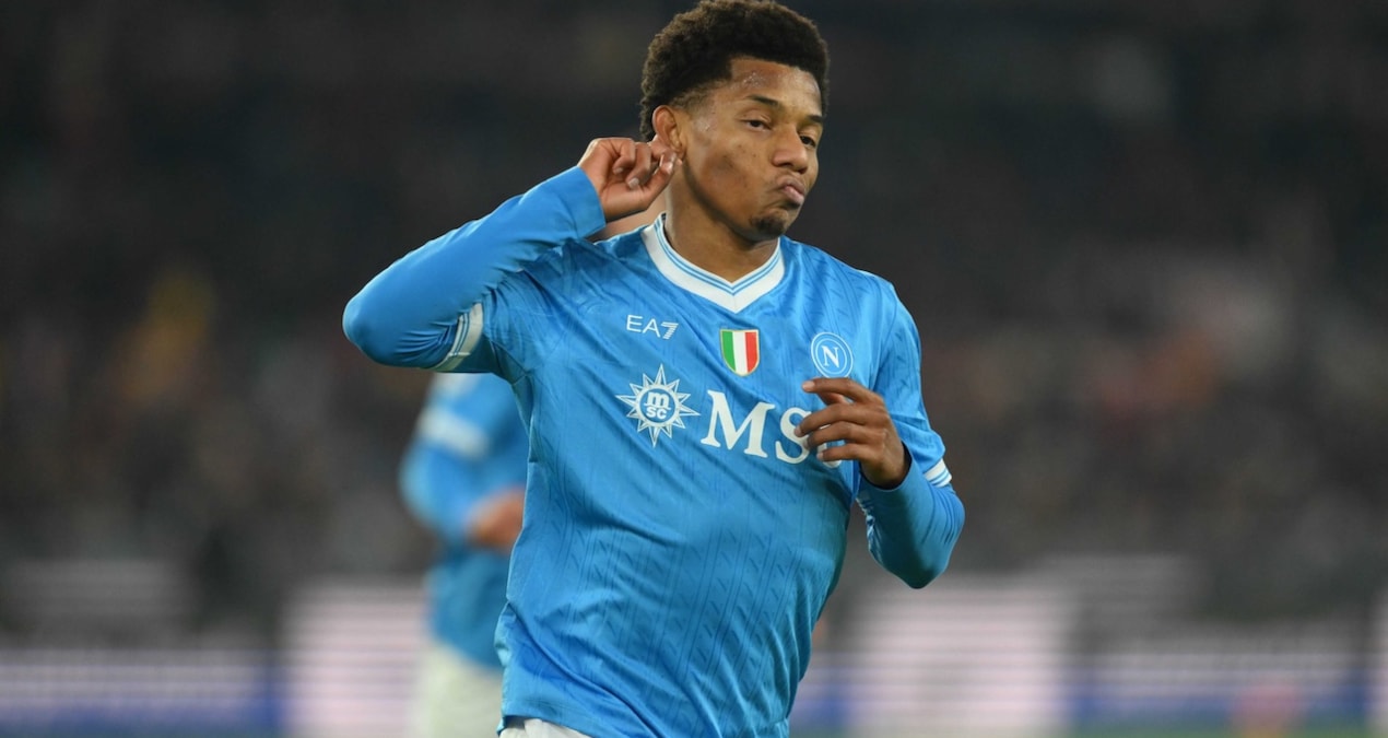 Beşiktaş, David Neres için Napoli ile Temasa Geçti