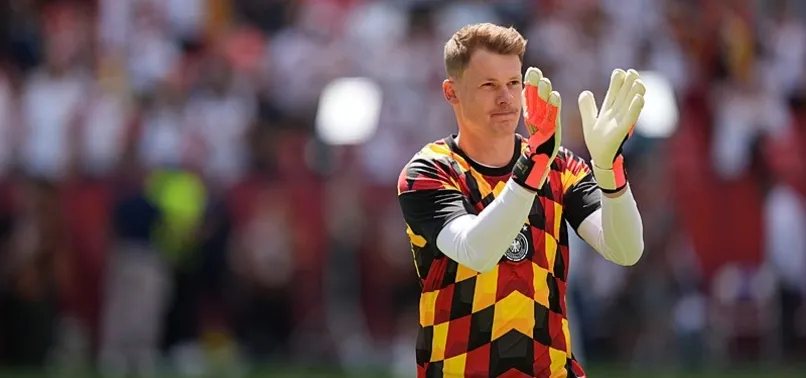 Alman kaleci Alexander Nübel Beşiktaş'a imza atıyor