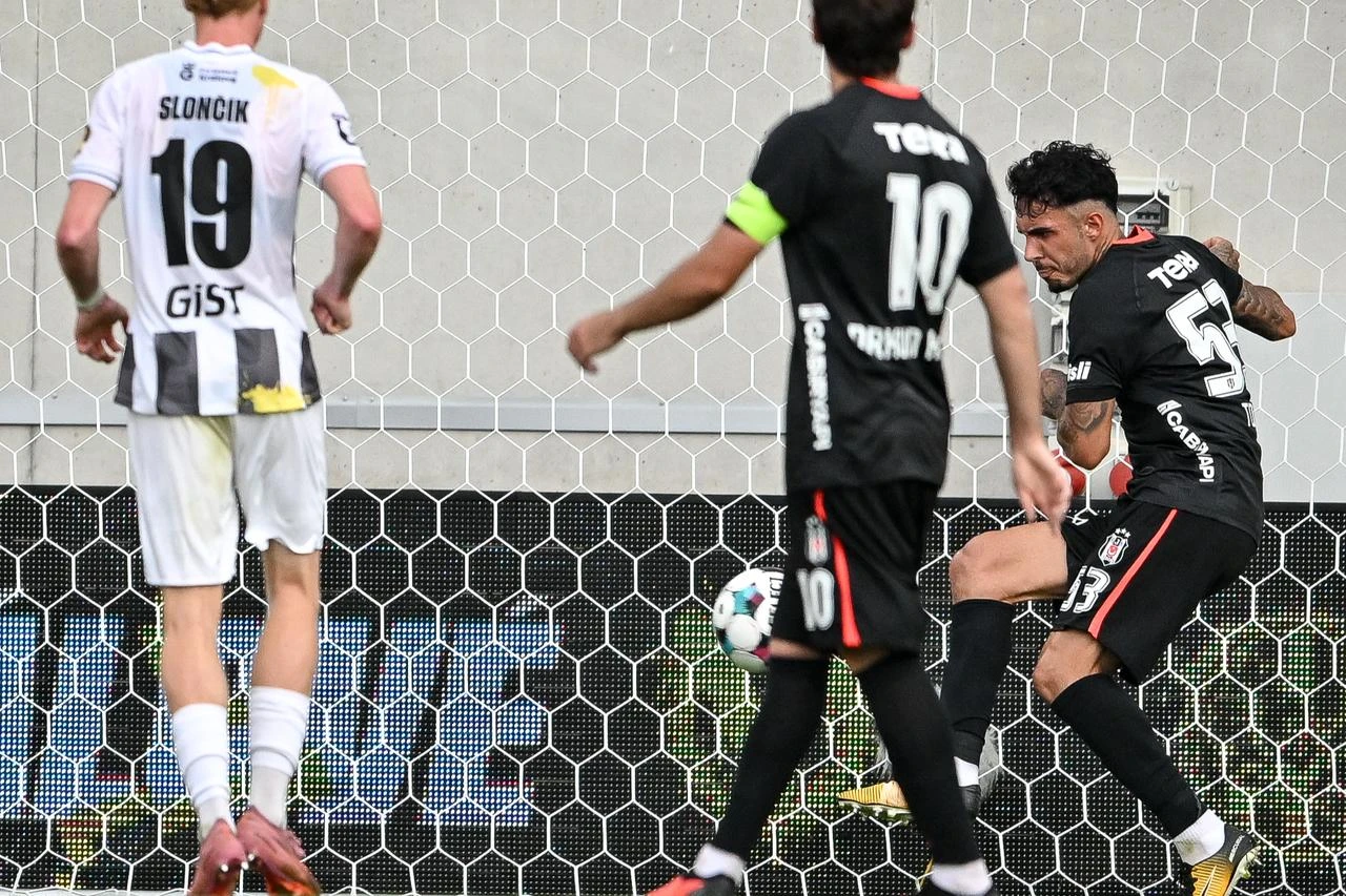 Beşiktaş, Hradec Kralove ile Avrupa Ligi'nde kritik maça çıkıyor