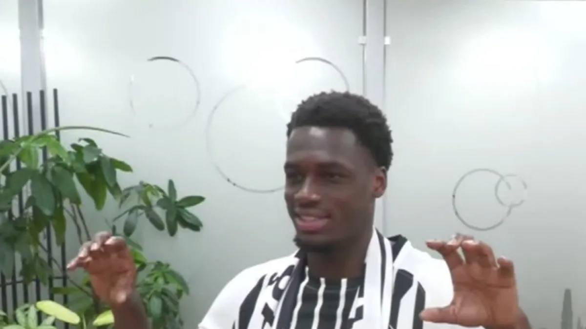 Beşiktaş, Ernest Poku ile 1+4 yıllık sözleşme imzaladı!