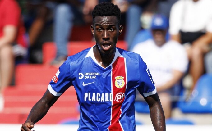 Beşiktaş, Davy Gui için transfer şartlarını araştırıyor