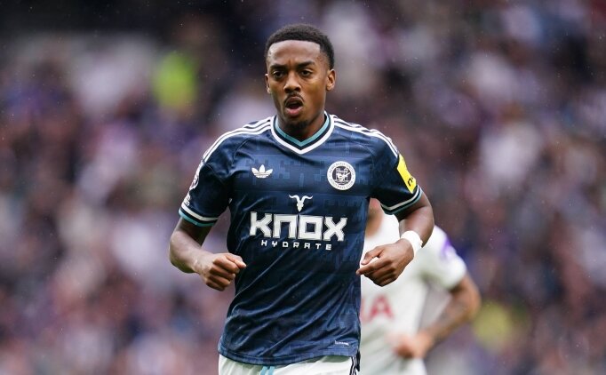 Beşiktaş, Joe Willock için yeniden hamle yapacak!