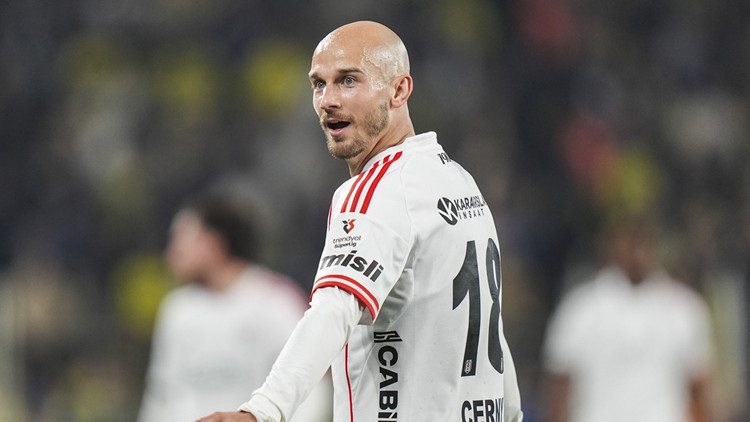 Beşiktaş, Vaclav Cerny ile Yeni Sezonda Devam Etmeyi Düşünüyor