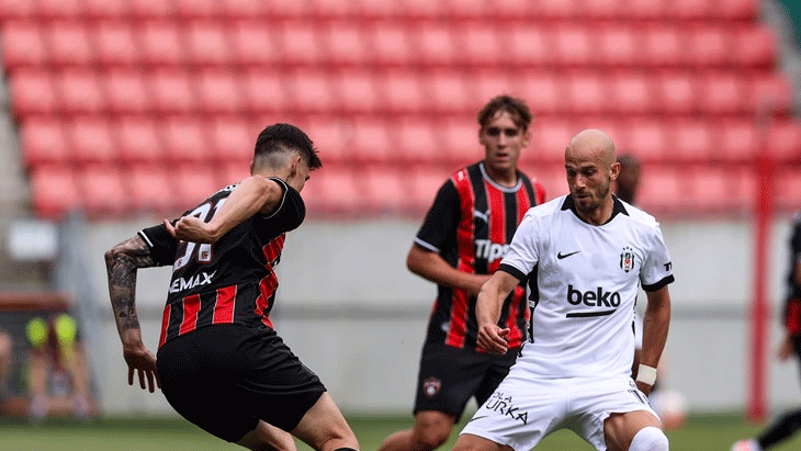 Beşiktaş, Spartak Trnava'ya 3-2 mağlup oldu