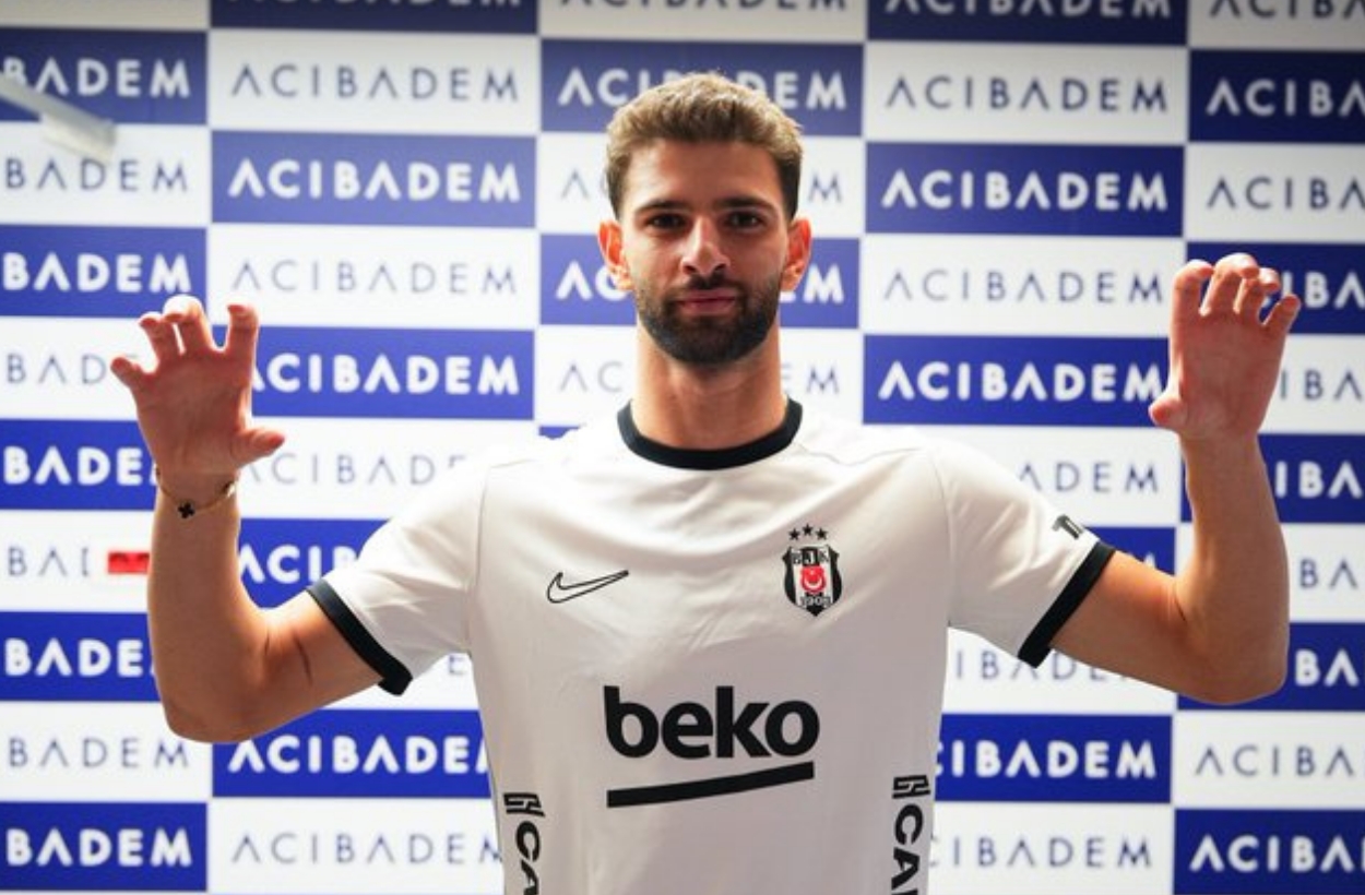 Beşiktaş, Ümit Akdağ'ı 7 Milyon Euro'ya Transfer Etti