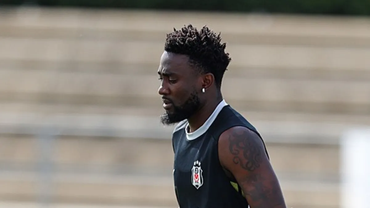 Beşiktaş'a Ndidi'den Kötü Haber: Ligaman Yaralanması Tespit Edildi