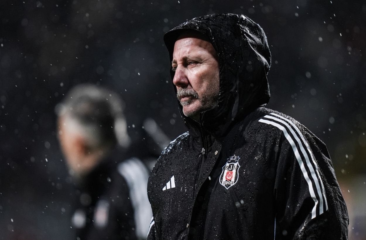 Beşiktaş'ta Sergen Yalçın'ın Yeni Stratejisi: Önce Savunma