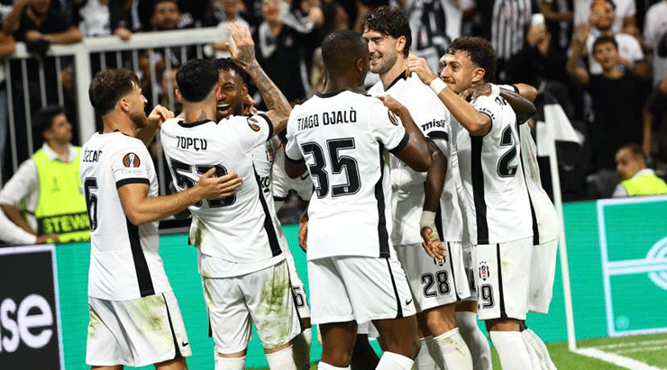 Beşiktaş, Marsilya'yı 4-1 ile geçerek UEFA Avrupa Ligi'ne fırtına gibi başladı!