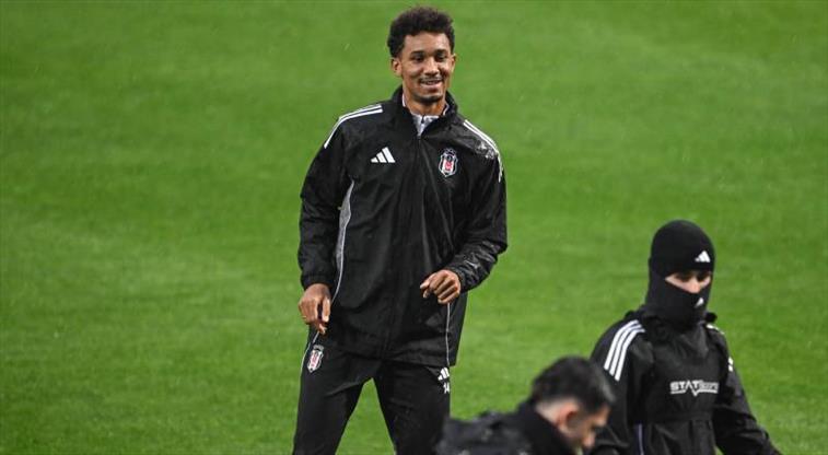 Felix Uduokhai Baba Oldu: Beşiktaş'tan Kutlama Mesajı