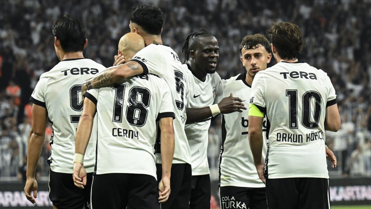 Beşiktaş, Yeni Sezona 4'te 4 ile Başladı!