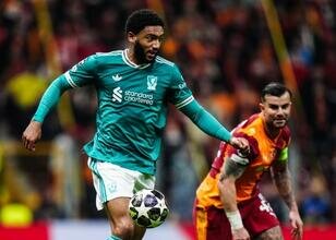 Beşiktaş, Joe Gomez için transfer yarışına girdi!
