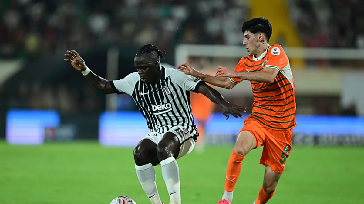 Ümit Akdağ'ın İstanbul'a Geliş Saati Belli Oldu!