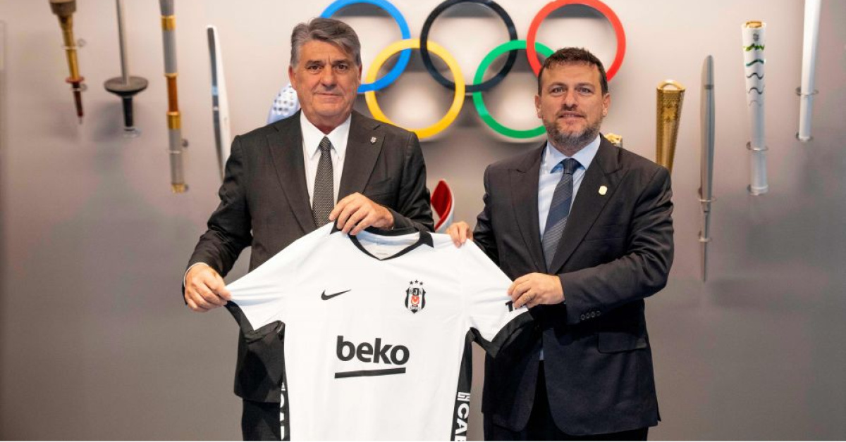 Beşiktaş Başkanı Serdal Adalı, TMOK Başkanı Veli Ozan Çakır'ı Ziyaret Etti