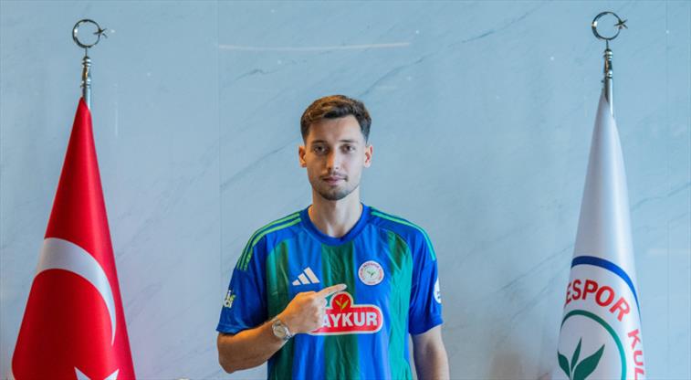 Beşiktaş, Tayyip Talha Sanuç'un Çaykur Rizespor'a transferini açıkladı