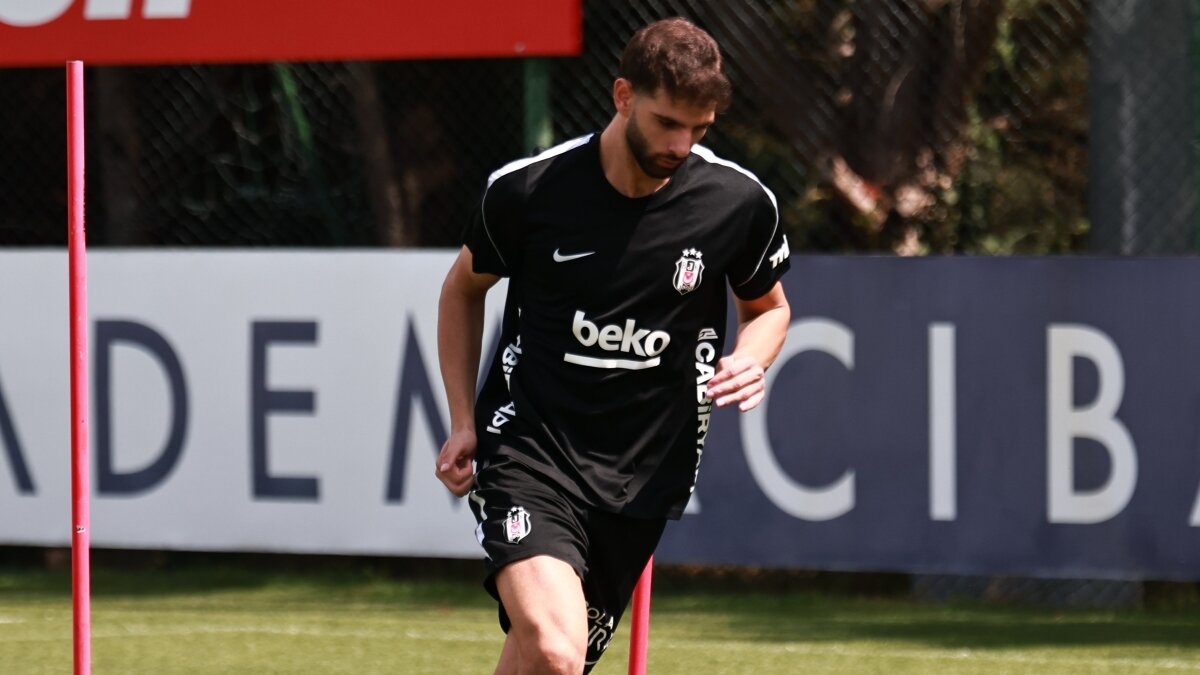 Beşiktaş, Ümit Akdağ ile milli ara sonrası plan yapıyor