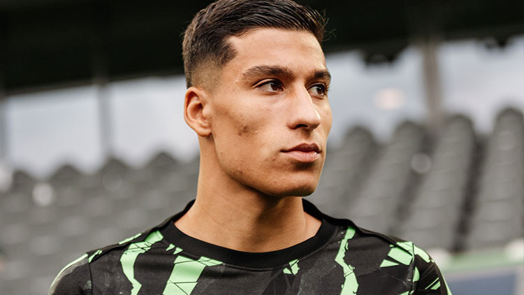 Beşiktaş, Wolfsburg'un sağ beki Andreas Skov Olsen'i transfer etmek istiyor