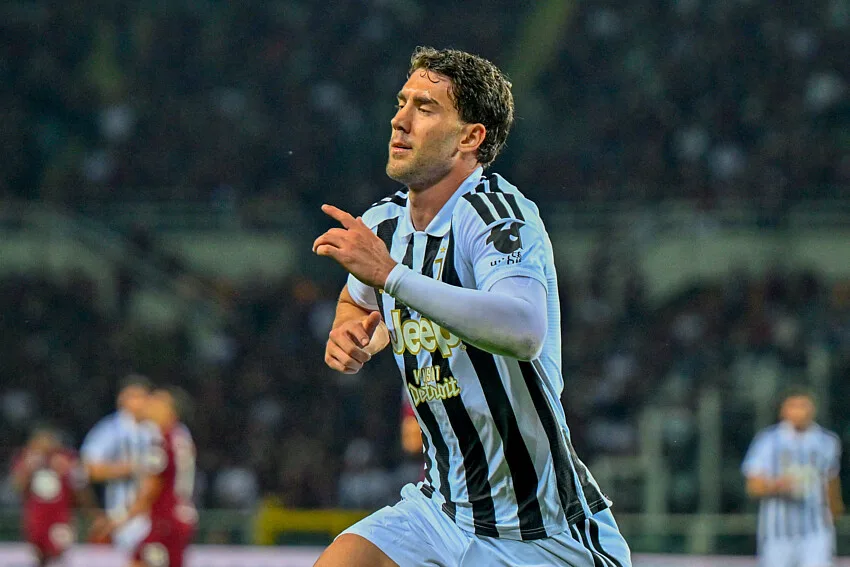 Dusan Vlahovic, Beşiktaş ile 3 yıllık sözleşme imzaladı