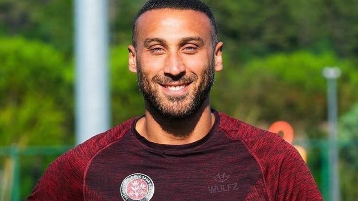 Cenk Tosun'dan Beşiktaş itirafı: 'Evimiz, mabedim'
