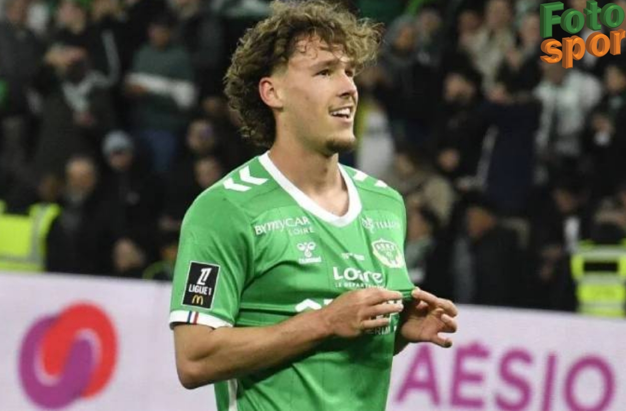 Beşiktaş, Saint-Étienne'in genç forveti için teklif yapmaya hazırlanıyor
