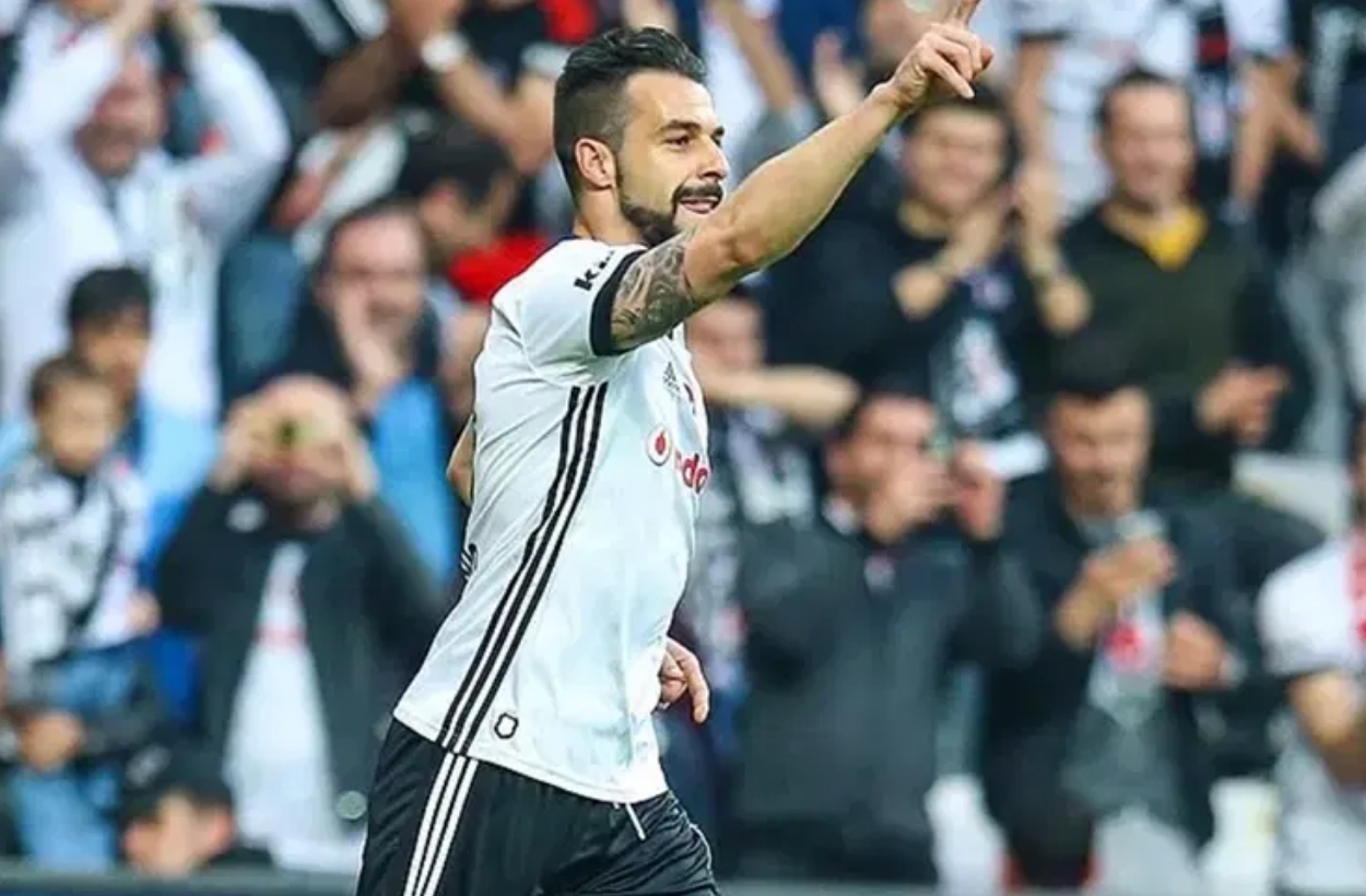 Negredo: Beşiktaş'ta geçirdiğim yıl unutulmazdı