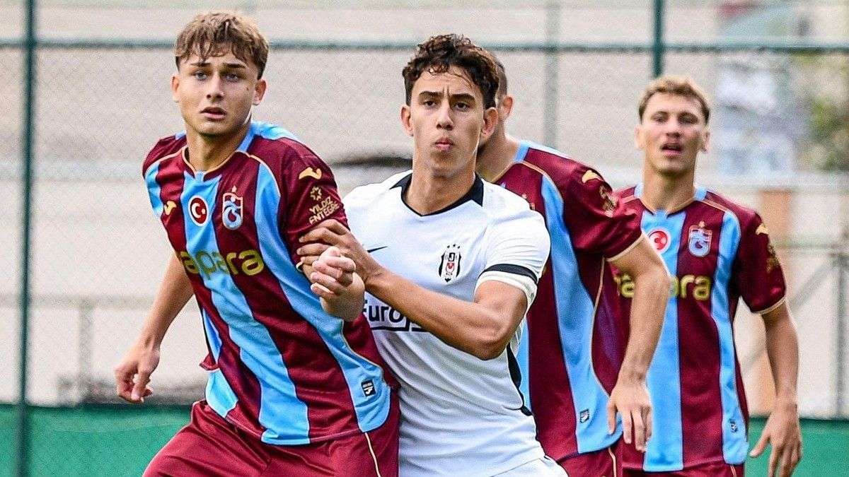 Beşiktaş U19, Trabzonspor U19'ü 4-1 ile geçti! Smakov'un dublesi galibiyete damga vurdu