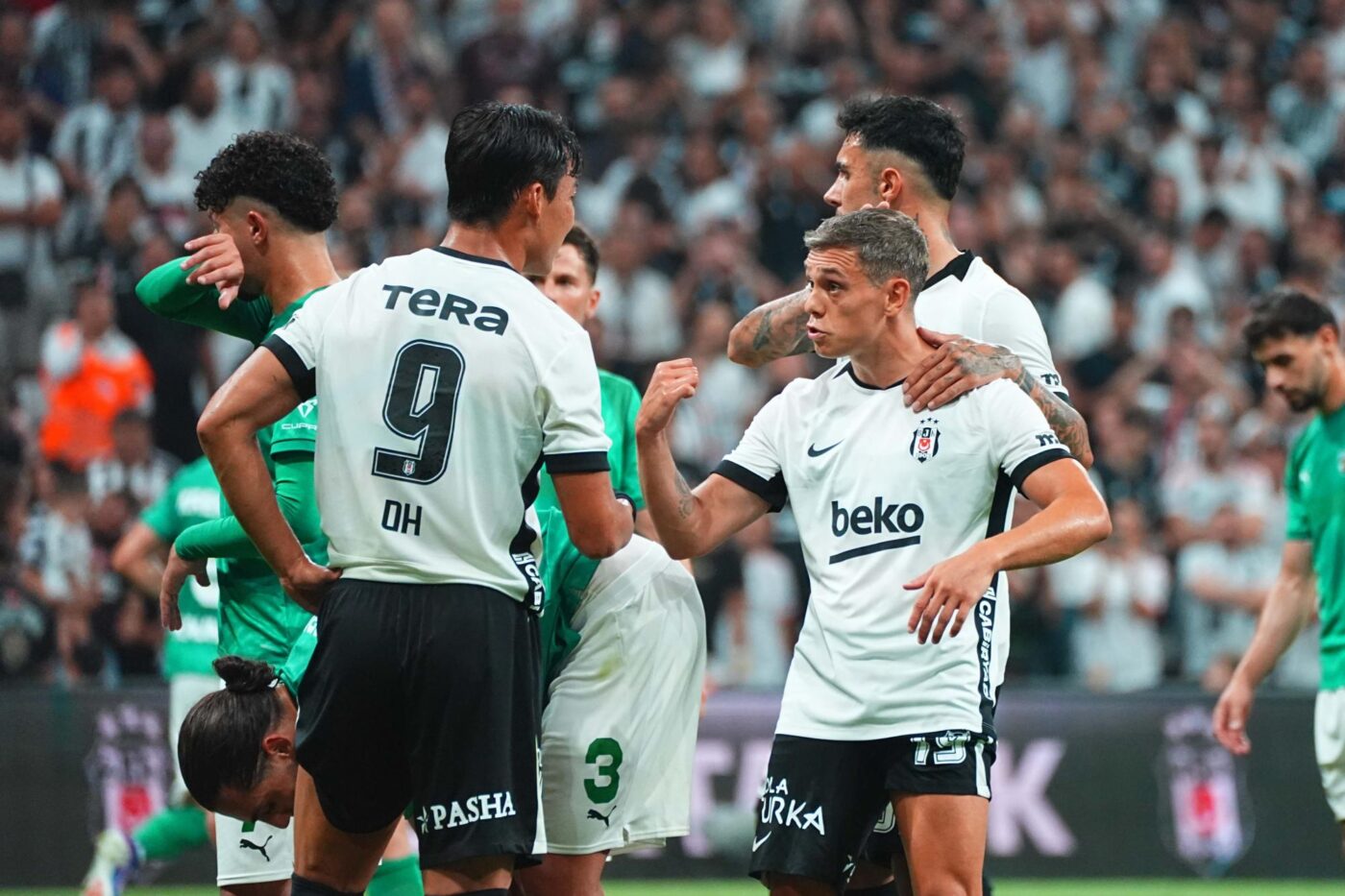 Beşiktaş, Alanyaspor Maçındaki Hakem Hatalarını Videoyla Duyurdu