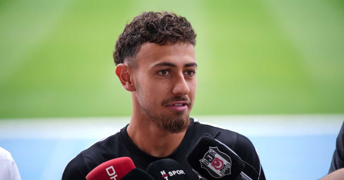 İlhan Fakılı: Beşiktaş gibi büyük bir kulübe geldiğimin farkındayım