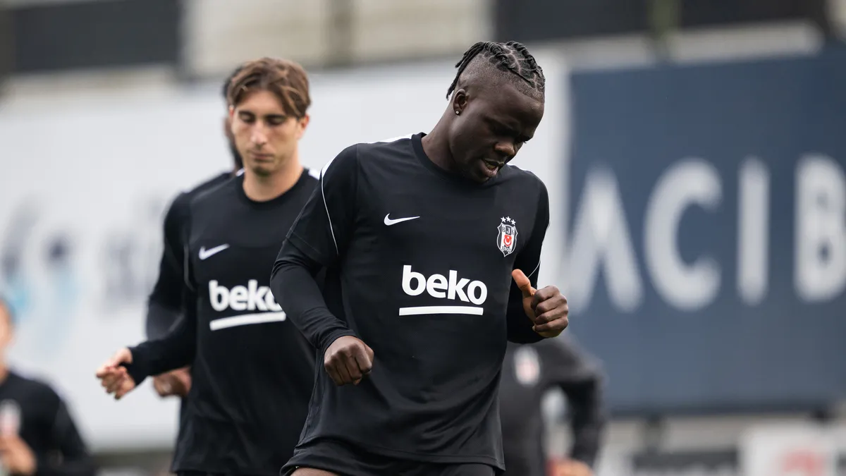 Beşiktaş'ta Junior Olaitan için 20 milyon euro teklif bekleniyor!
