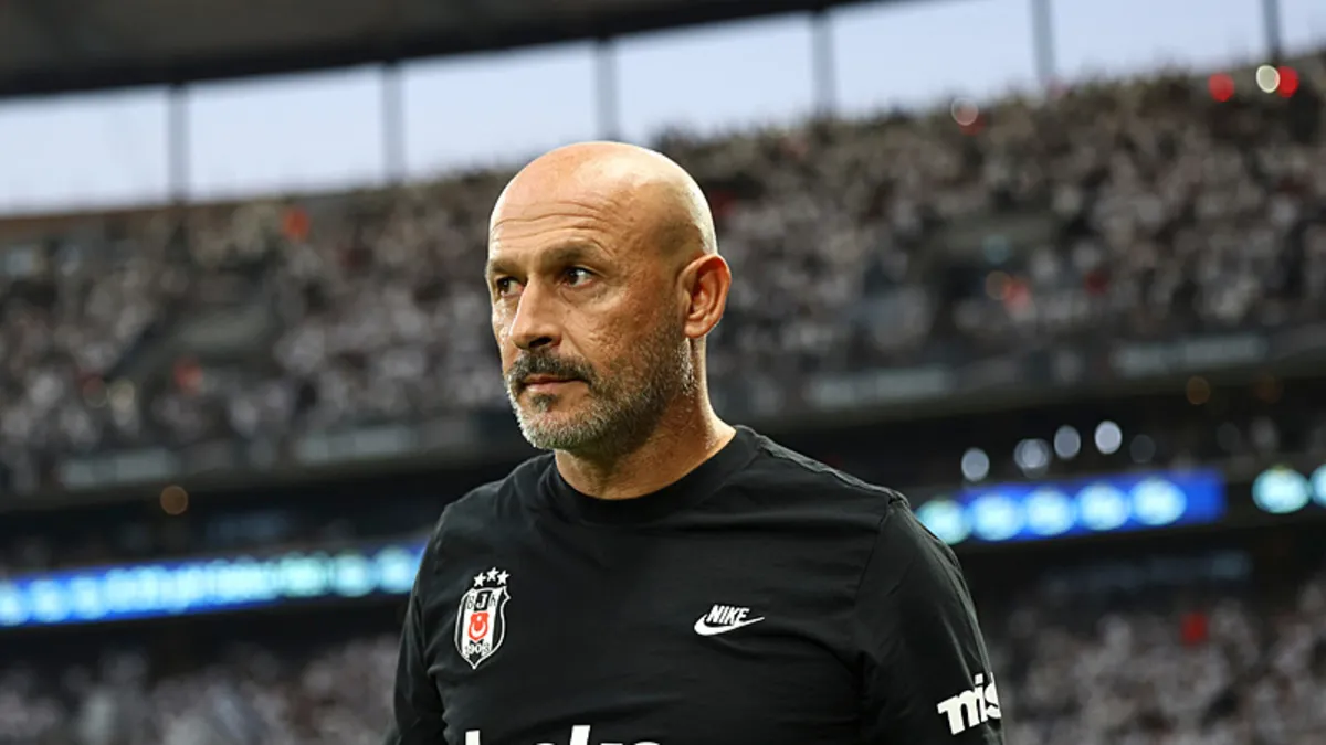 Beşiktaş, Vincenzo Italiano ile 3-0'lık galibiyetle grup aşamasına adım attı