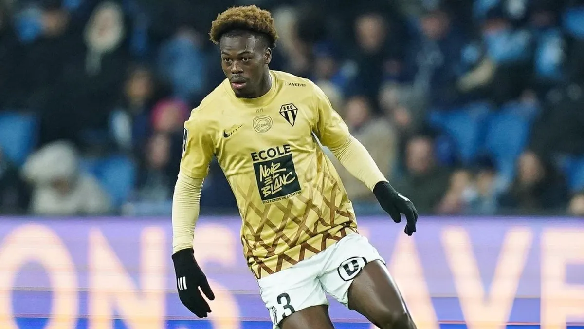 Beşiktaş, 22 yaşındaki sol bek Jacques Ekomié ile ilgileniyor!