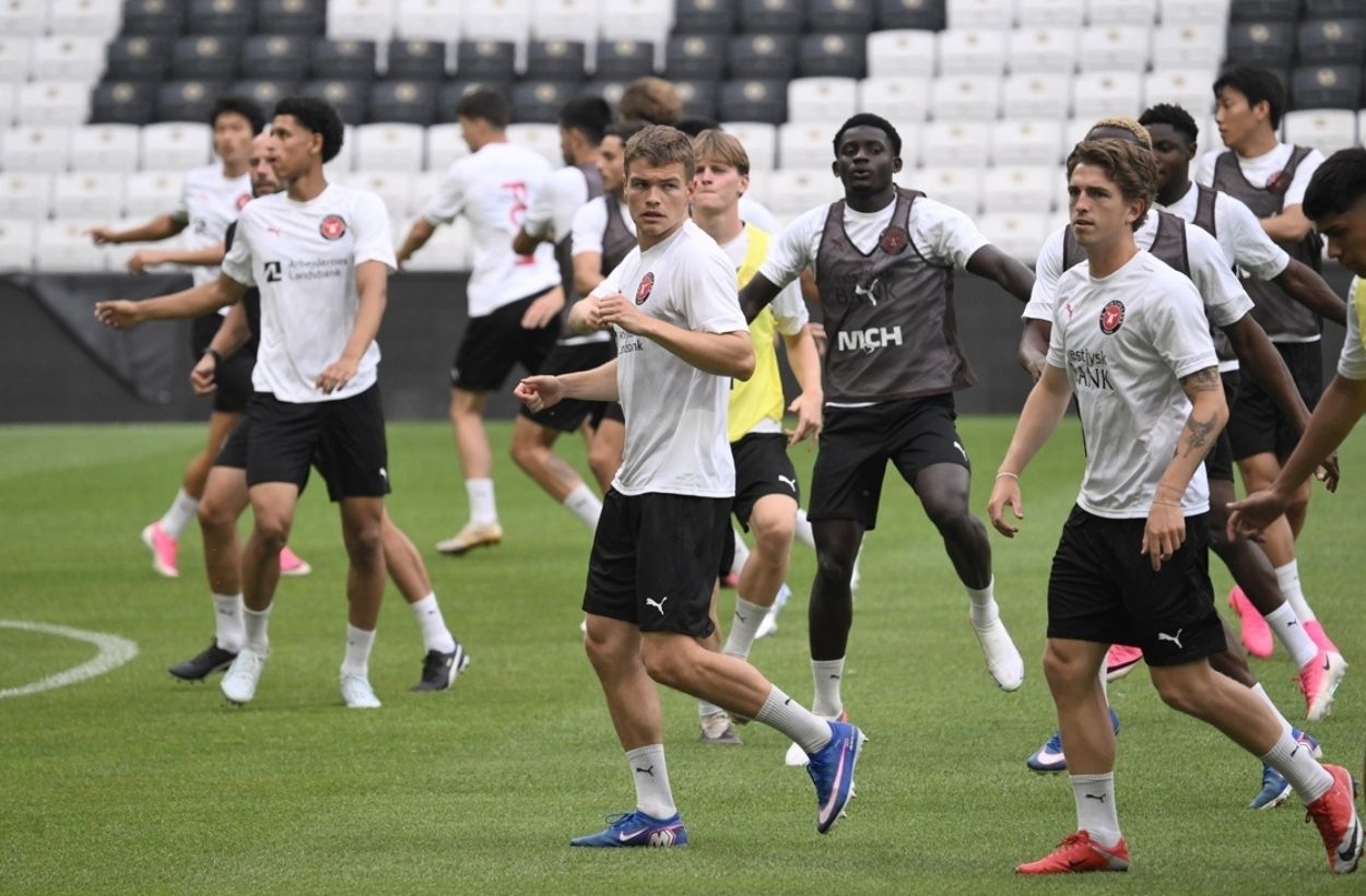 Beşiktaş'ın rakibi Midtjylland hazırlıklarını tamamladı