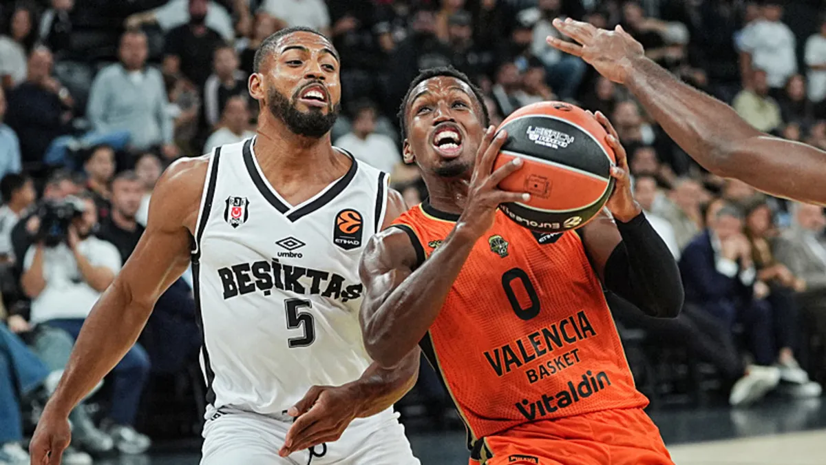 Beşiktaş, EuroLeague'e Valencia karşısında mağlup başladı