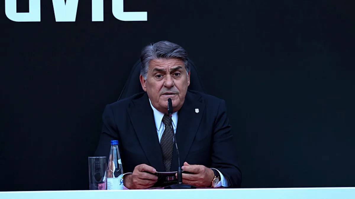 Beşiktaş Başkanı Serdal Adalı TFF ile Görüşmek Üzere Riva'ya Gitti