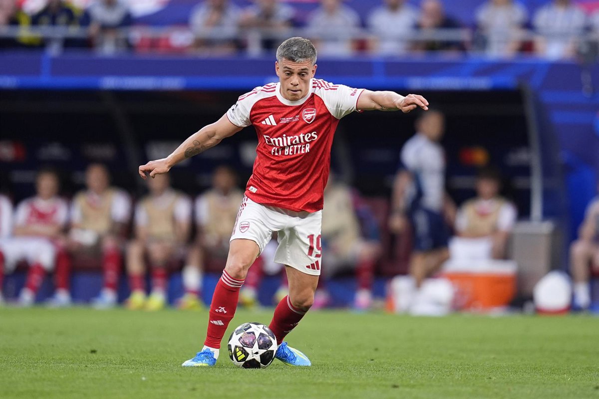 Leandro Trossard, Beşiktaş'a transfer oldu