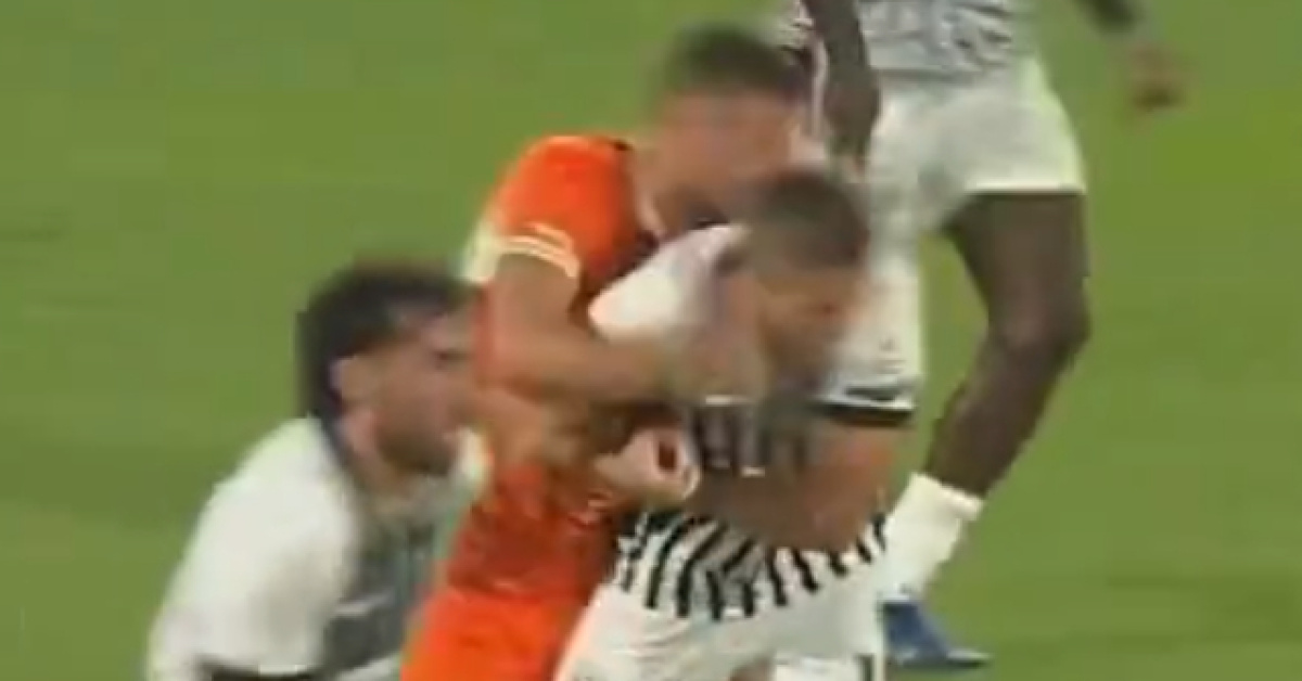 Alanyaspor-Beşiktaş maçında kırmızı kart tartışması: Eski hakemler ne dedi?