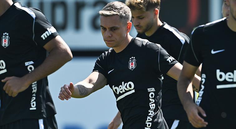 Beşiktaş, Leandro Trossard'ın lisansını çıkardı!