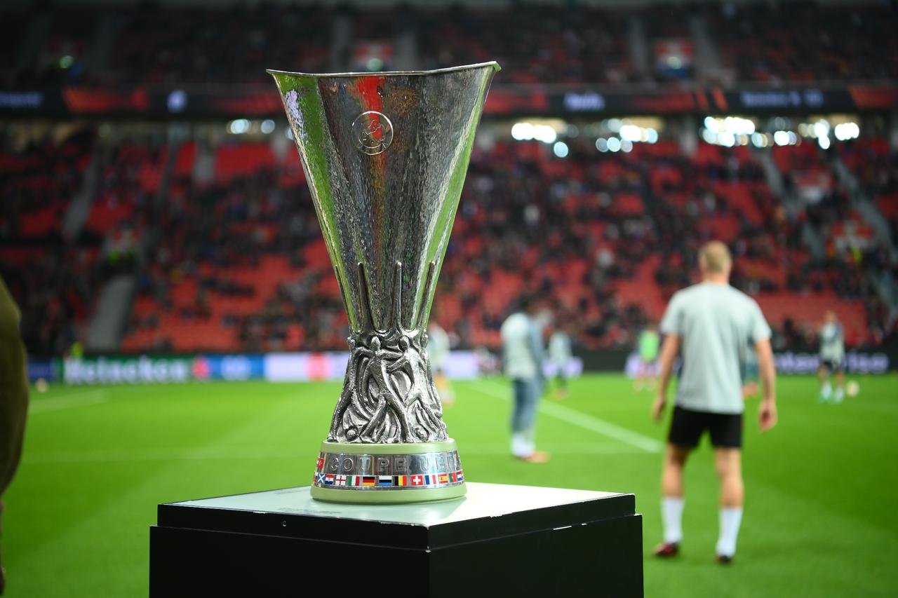 UEFA Avrupa Ligi ve Konferans Ligi Kura Çekimi Cuma Günü Yapılacak