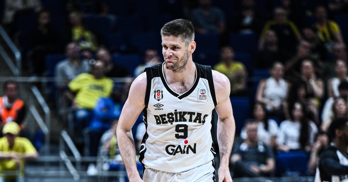 Beşiktaş, Conor Morgan ile sözleşmesini uzattı!