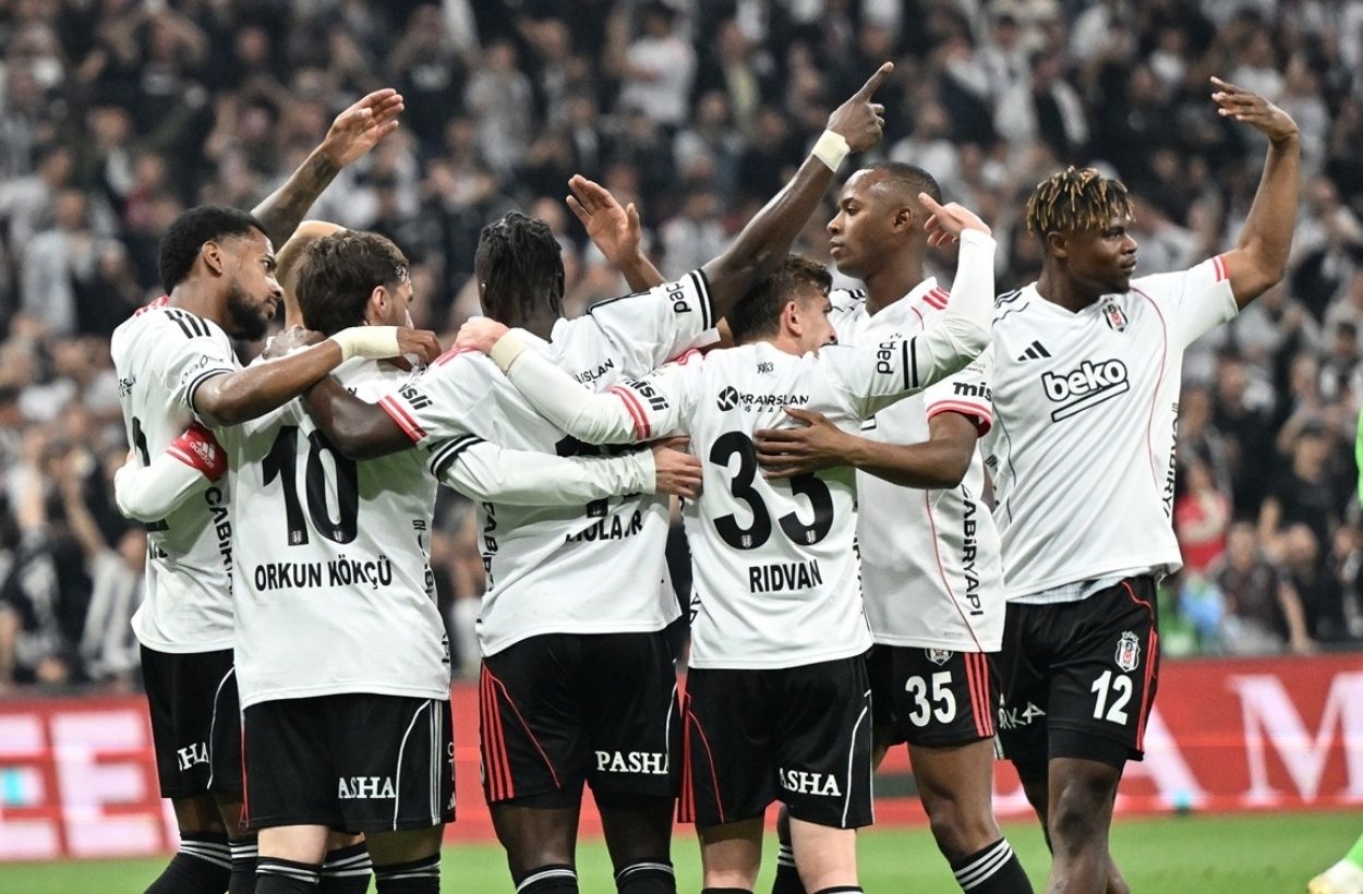 Beşiktaş'ın İç Saha Galibiyet Yüzdesi: Şampiyonluk İçin Kritik Veriler