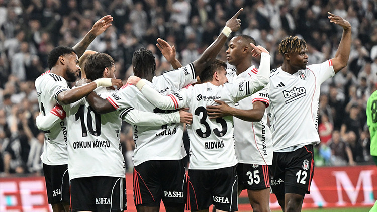 Beşiktaş, Rizespor Deplasmanında Sezonu Noktalıyor
