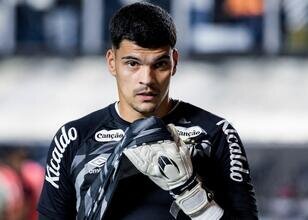 Beşiktaş, Santos'un kalecisi Gabriel Brazao için devrede!