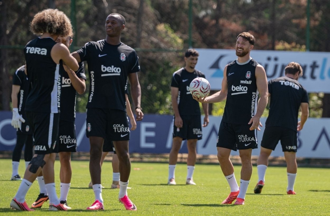 Beşiktaş, Midtjylland Maçına Hazırlıklarını Tamamladı