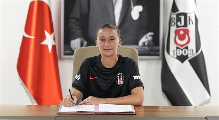 Beşiktaş Kadın Futbol Takımı, Meryem Küçükbirinci'yi transfer etti