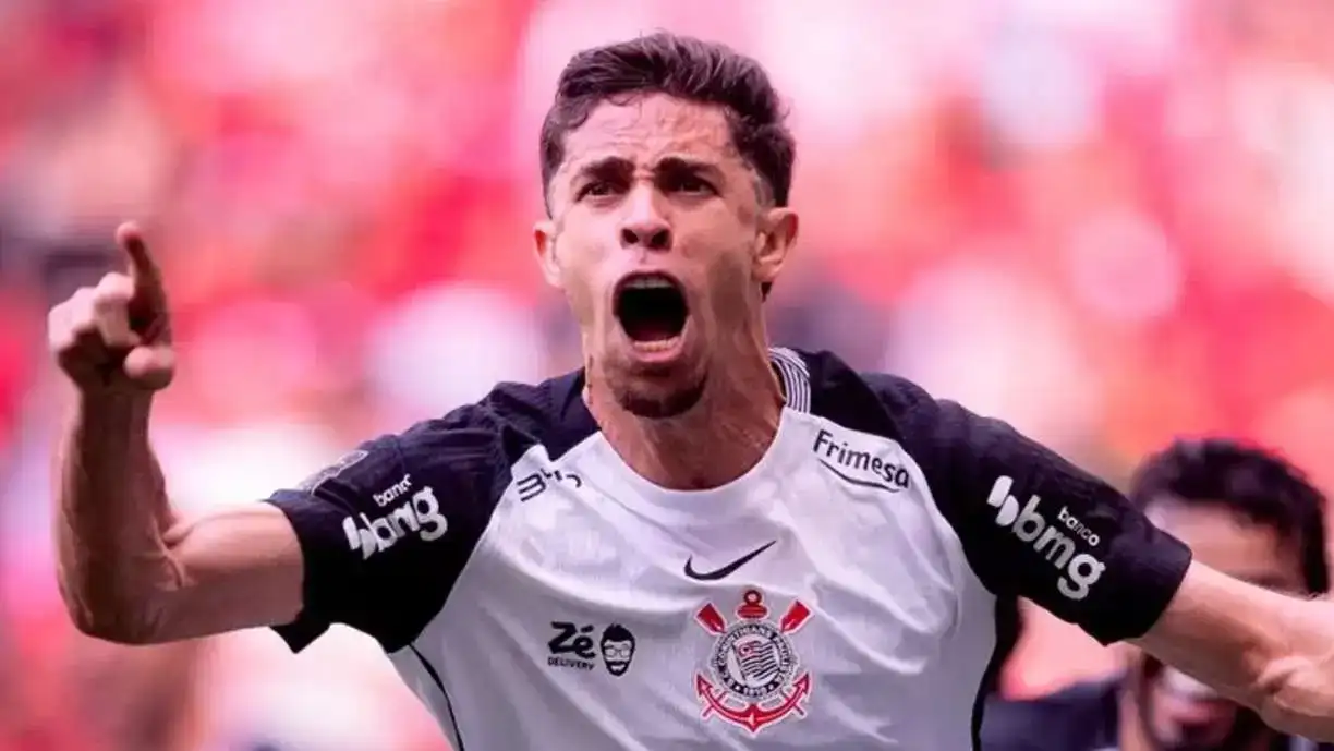 Gabriel Paulista, Brezilya Ligi'nde Bragantino'ya Gol Attı